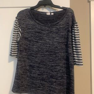 Blue GAP short sleeve
